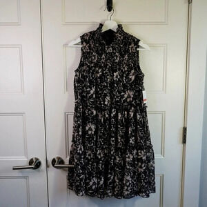 Taylor Women’s Tiered Swing‎ Dress Sleeveless Floral Knee Length Blk/Beige Sz XS
